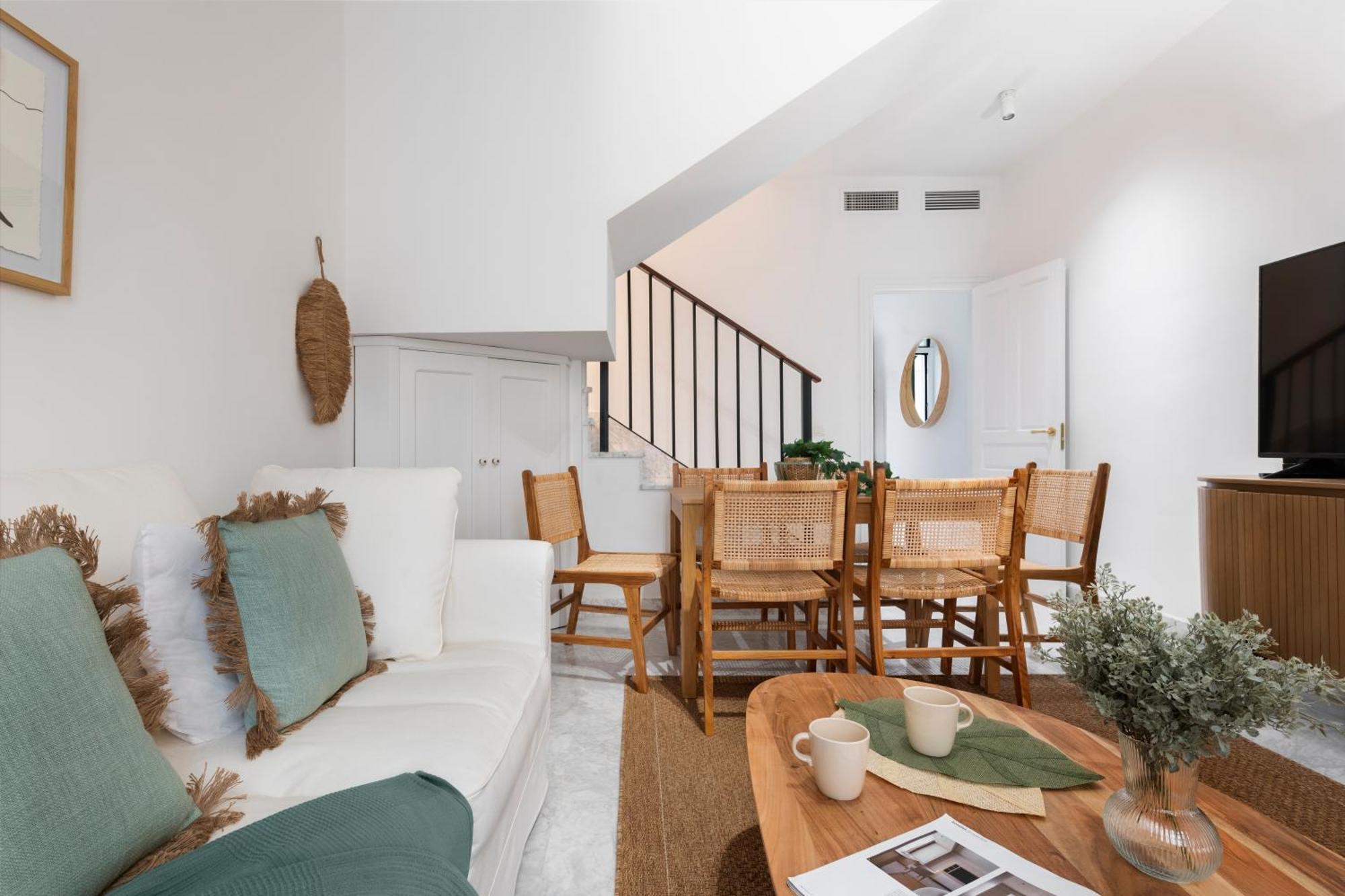 Magno Apartments San Laureano - Private Parking Included Seville Luaran gambar